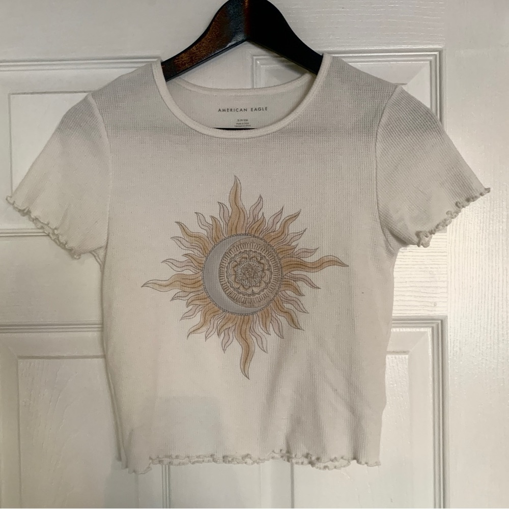 Sun and Moon Lettuce trim Crop top
